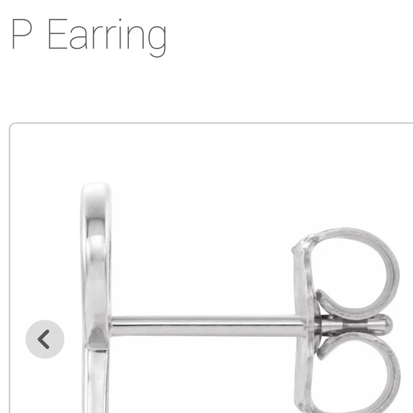 14k white gold pair of initial P earrings with friction posts - Picture 4 of 8
